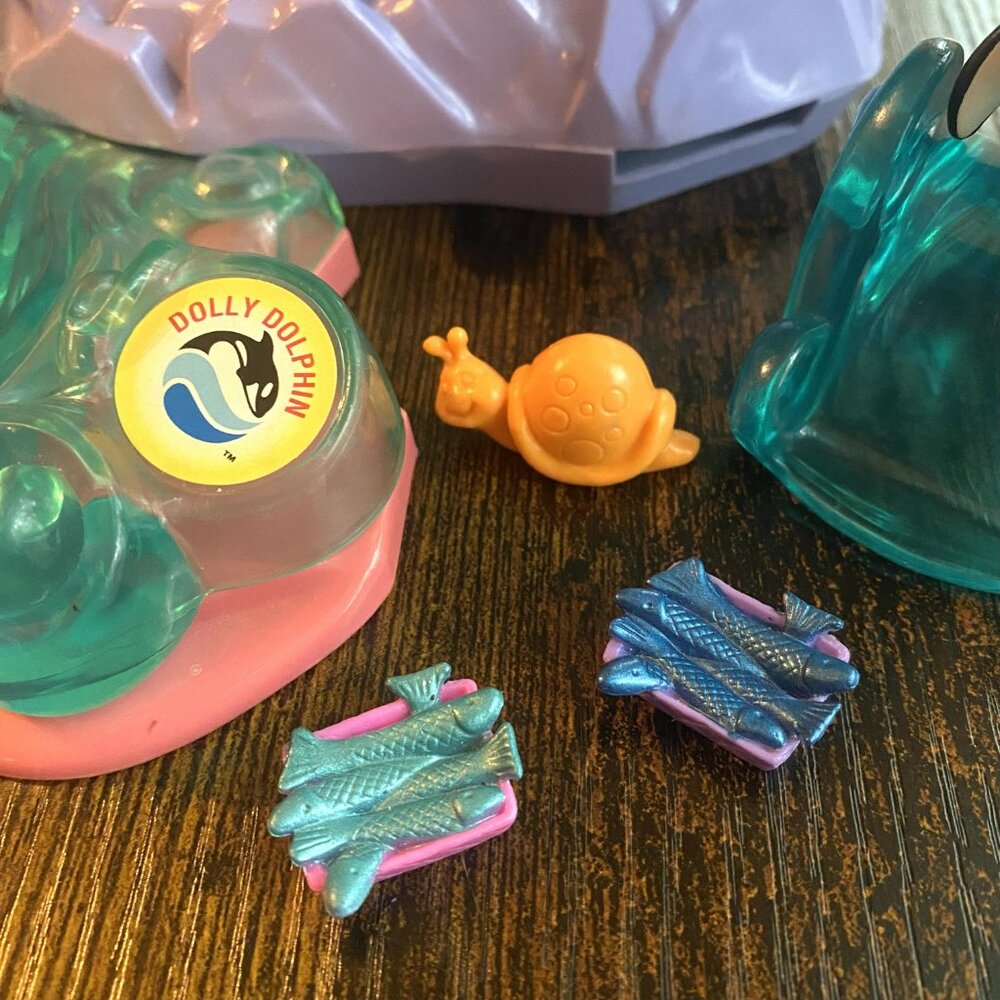Littlest Pet Shop Sea World 12-Piece Playset Vintage 1995 Kenner - LIGHT WORKS - Picture 6 of 16
